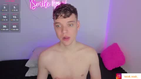 Snapshot of naughty_twink_ chatting on 07/12/26, 04:31 Noah online show from 07/12/26, 04:31