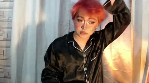 naughty_ursula21xxx online show from 02/17/25, 11:02