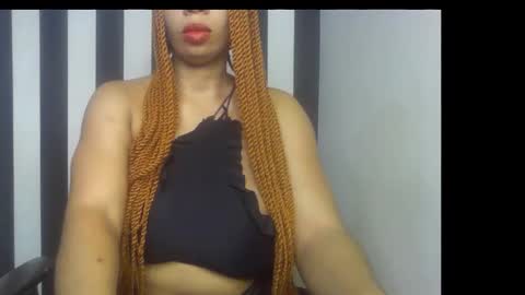 Snapshot of naughty_xxbunny chatting on 02/25/26, 07:07 beauty online show from 02/25/26, 07:07