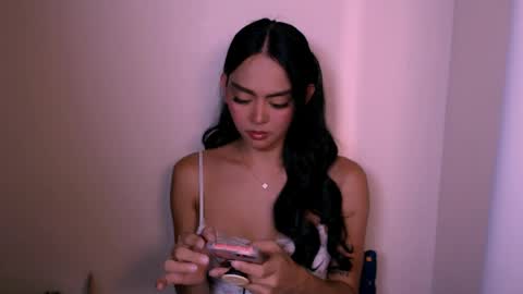 NaughtyAurora online show from 04/17/26, 08:17