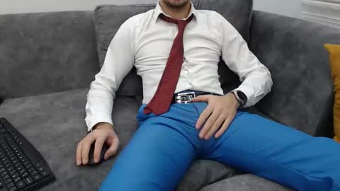 naughty pervert masterboy online show from 01/15/26, 07:06