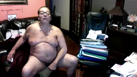 Snapshot of naughtybone chatting on 02/02/25, 07:30 naughtybone online show from 02/02/25, 07:30