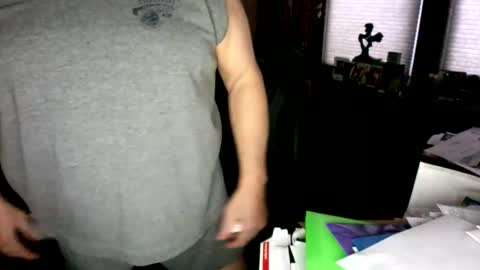 Snapshot of naughtybone chatting on 01/07/26, 09:06 naughtybone online show from 01/07/26, 09:06