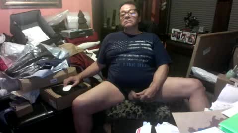 Snapshot of naughtybone chatting on 07/11/26, 06:27 naughtybone online show from 07/11/26, 06:27