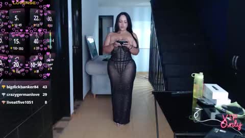 Mariana online show from 02/16/26, 02:46