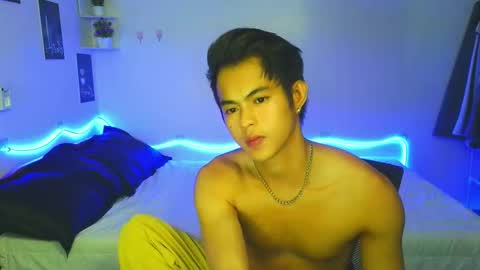 Loue online show from 10/20/25, 11:10