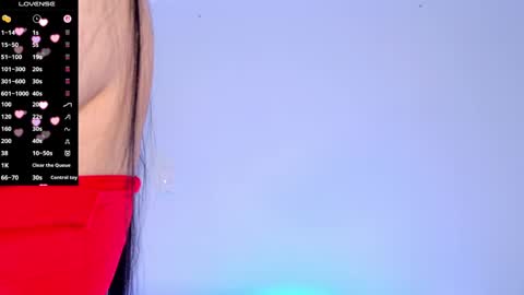 Snapshot of naughtybunnyy_1 chatting on 06/06/26, 12:05 online show from 06/06/26, 12:05
