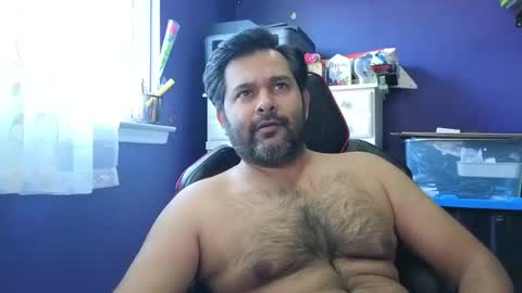 Snapshot of naughtydesicock chatting on 01/08/25, 04:22 sakhtlaundaz online show from 01/08/25, 04:22