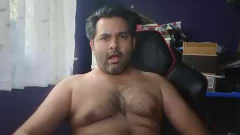Snapshot of naughtydesicock chatting on 09/23/25, 08:23 sakhtlaundaz online show from 09/23/25, 08:23