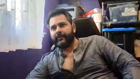 Snapshot of naughtydesicock chatting on 11/04/25, 06:07 sakhtlaundaz online show from 11/04/25, 06:07