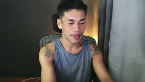 Snapshot of naughtyfuck_boy chatting on 06/15/26, 10:28 naughtyfuck_boy online show from 06/15/26, 10:28