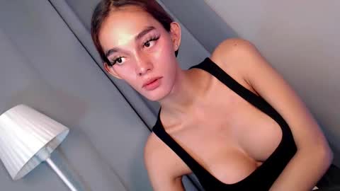 Snapshot of naughtygirlintown chatting on 01/10/26, 02:52 Mariella online show from 01/10/26, 02:52