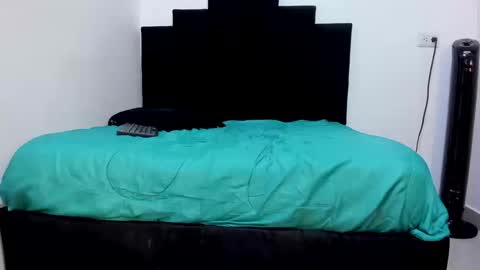 Snapshot of naughtyhoneybee_ chatting on 02/10/26, 07:51 naughtyhoneybee_ online show from 02/10/26, 07:51