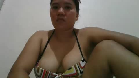 Snapshot of naughtyhotladyxx chatting on 02/06/26, 02:05 naughtyhotladyxx online show from 02/06/26, 02:05
