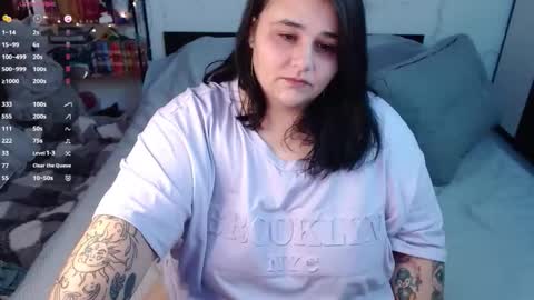 Chris online show from 11/02/25, 06:16