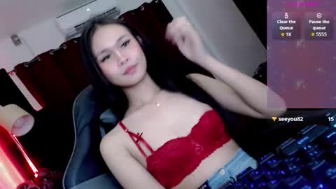 Snapshot of naughtymira888 chatting on 09/11/25, 10:10 your girlfriend mira online show from 09/11/25, 10:10