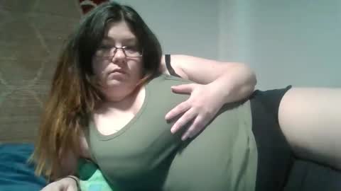 Snapshot of naughtynatalie1988x chatting on 05/10/26, 08:03 Natalie online show from 05/10/26, 08:03