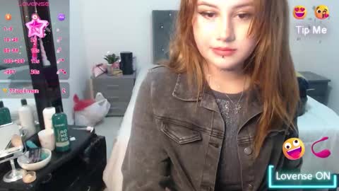 naughtyplayass online show from 10/17/25, 04:42