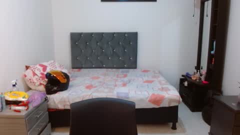 naughtyplayass online show from 01/06/26, 12:20