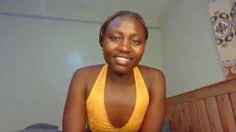 naughtyqueen12 online show from 12/18/25, 07:20