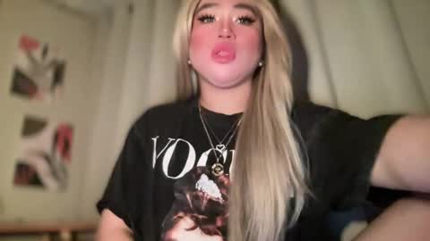 Rose Wilson online show from 01/04/25, 03:50