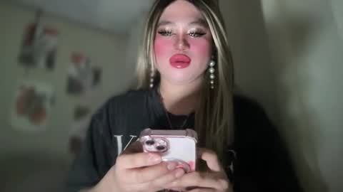 Rose Wilson online show from 03/09/25, 02:54