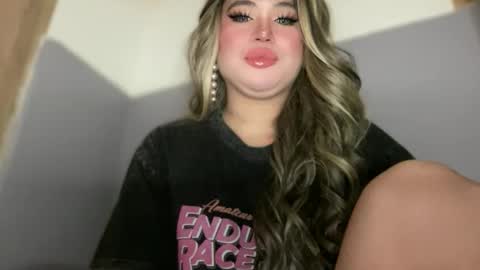 Rose Wilson online show from 09/21/25, 11:01