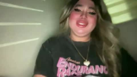 Rose Wilson online show from 10/22/25, 03:45