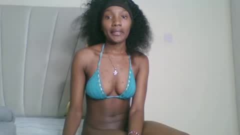 Snapshot of naughtyruby12 chatting on 10/08/25, 09:12 shyreen online show from 10/08/25, 09:12