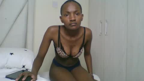 Snapshot of naughtyruby12 chatting on 10/12/25, 03:05 shyreen online show from 10/12/25, 03:05