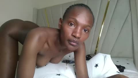 Snapshot of naughtyruby12 chatting on 11/02/25, 11:01 shyreen online show from 11/02/25, 11:01