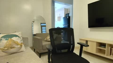 shyreen online show from 08/01/26, 10:14