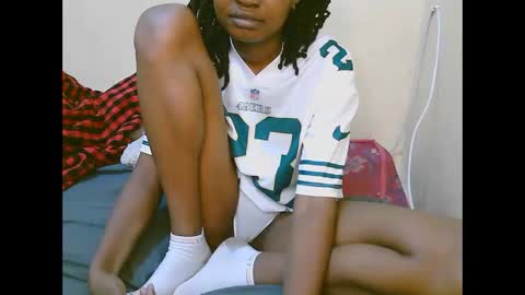 naughtyqueen online show from 11/10/25, 07:40