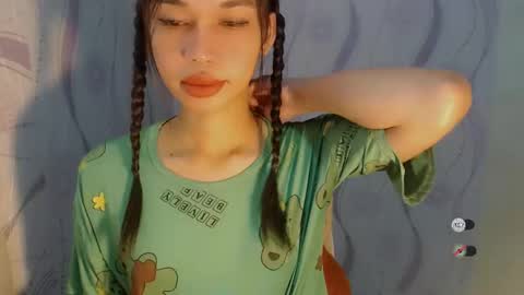 Celine online show from 04/23/26, 01:29