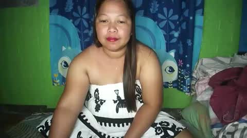 Snapshot of naughtyvina4u chatting on 02/01/26, 12:53 VI NA online show from 02/01/26, 12:53
