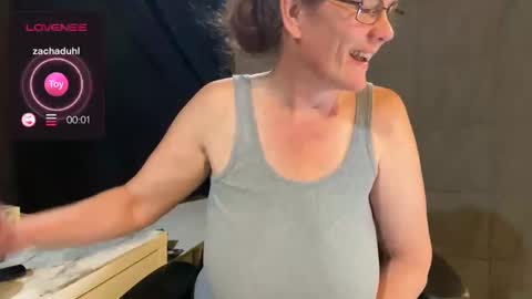 Naughty Wife Next Dor online show from 10/05/25, 01:53