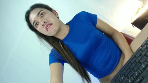 naughtywildvenice online show from 02/19/25, 03:38