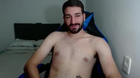 Snapshot of naugthy18boy chatting on 12/23/24, 05:11 Nico online show from 12/23/24, 05:11