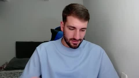 Snapshot of naugthy18boy chatting on 01/07/25, 07:59 Nico online show from 01/07/25, 07:59