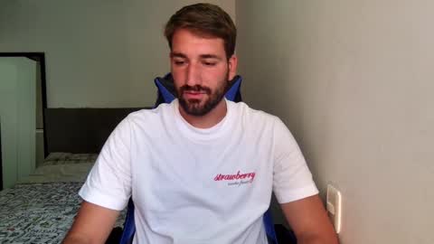 Snapshot of naugthy18boy chatting on 03/03/26, 01:50 Nico online show from 03/03/26, 01:50