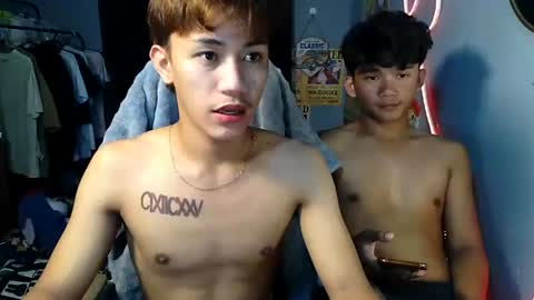 Snapshot of naugthyboyloy chatting on 07/05/26, 03:52 Loy online show from 07/05/26, 03:52