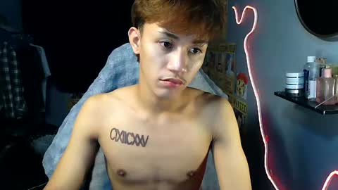 Snapshot of naugthyboyloy chatting on 07/16/26, 05:52 Loy online show from 07/16/26, 05:52