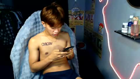 Snapshot of naugthyboyloy chatting on 07/23/26, 01:53 Loy online show from 07/23/26, 01:53