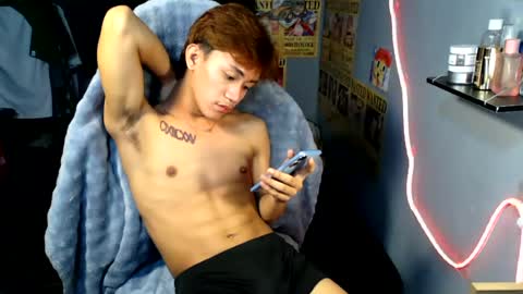 Snapshot of naugthyboyloy chatting on 07/28/26, 05:23 Loy online show from 07/28/26, 05:23