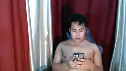 Snapshot of nauhty_kirkxxx chatting on 11/14/25, 07:18 loverskirk online show from 11/14/25, 07:18