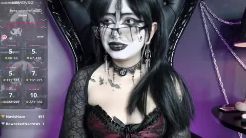 Snapshot of navier__ chatting on 06/04/26, 04:40 Navier online show from 06/04/26, 04:40