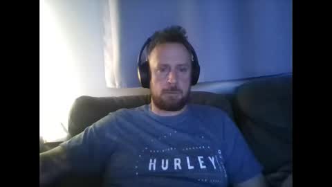 Snapshot of nawtydom1977 chatting on 02/01/25, 04:46 nawtydom1977 online show from 02/01/25, 04:46