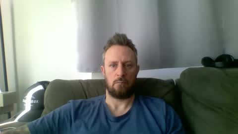 Snapshot of nawtydom1977 chatting on 02/10/25, 04:25 nawtydom1977 online show from 02/10/25, 04:25