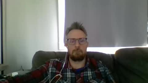 Snapshot of nawtydom1977 chatting on 04/16/26, 03:46 nawtydom1977 online show from 04/16/26, 03:46