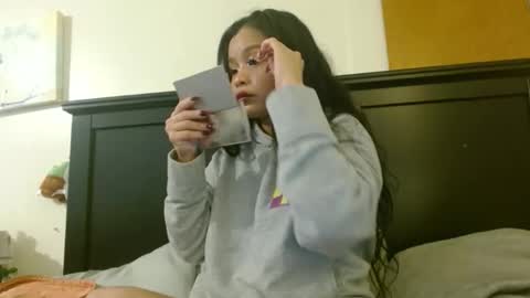 Mimi is dope    online show from 11/26/25, 02:34